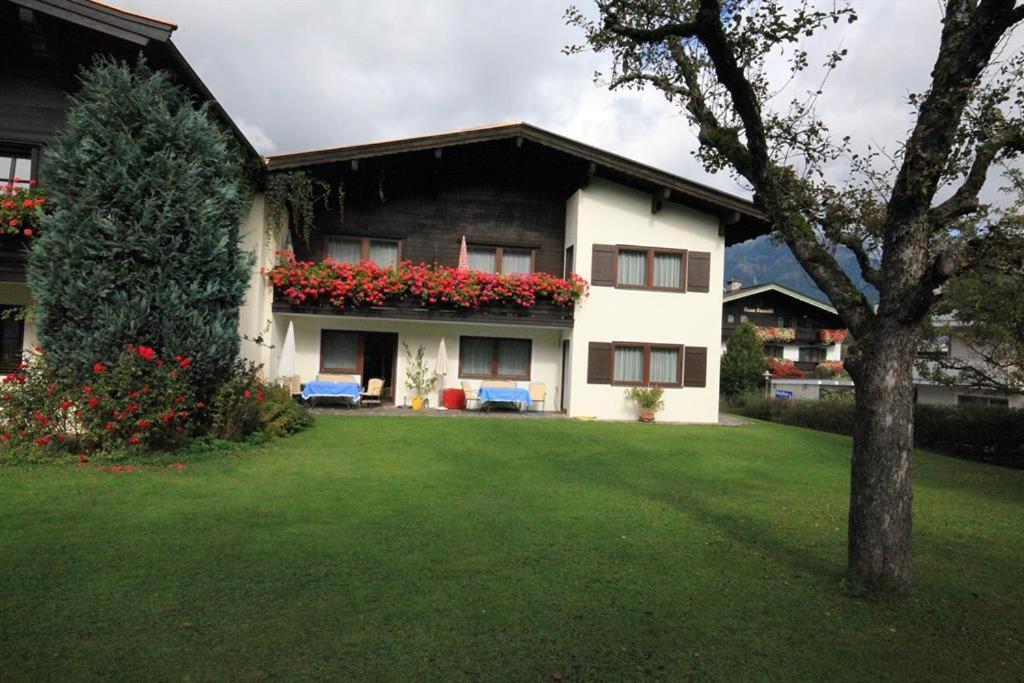 Haus Hager - Maria Hager Apartamento Ellmau Exterior foto